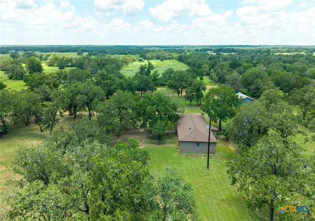 Photo 4 of Single family home for sale at 1130 County Rd 1g, Hallettsville, TX 77964 | MLS# 620882 | Listing updated on 2026-08-18