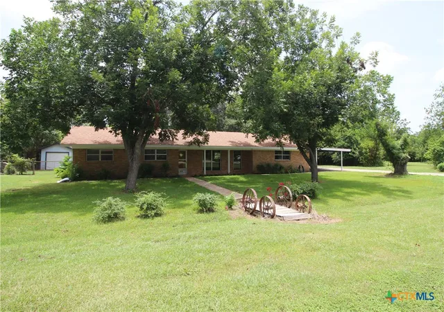 Photo 2 of Single family home for sale at 741 W Bell St, Bartlett, TX 76511 | MLS# 620874 | Listing updated on 2026-08-26