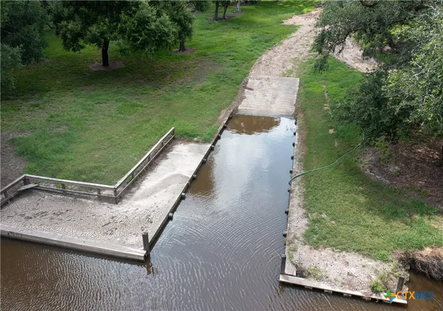 Photo 2 of Single family home for sale at 13 Ctr Tree Dr, Palacios, TX 77465 | MLS# 620847 | Listing updated on 2026-08-28