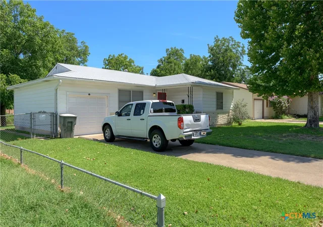 Photo 2 of Single family home for sale at 1201 Estes Dr, Killeen, TX 76541 | MLS# 620894 | Listing updated on 2026-08-27
