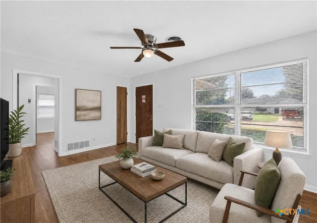 Photo 4 of Single family home for sale at 1201 Estes Dr, Killeen, TX 76541 | MLS# 620894 | Listing updated on 2026-08-27