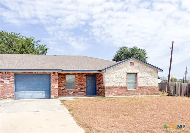 Photo 2 of Condo for sale at 3011 Baldwin Loop, Killeen, TX 76549 | MLS# 620729 | Listing updated on 2026-09-14