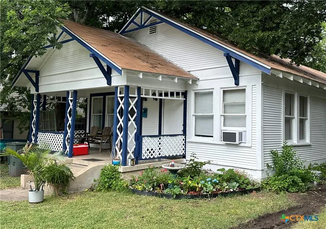Photo 2 of Multi family home for sale at 817 N 2nd Street, Temple, TX 76501 | MLS# 619800 | Listing updated on 2026-08-03