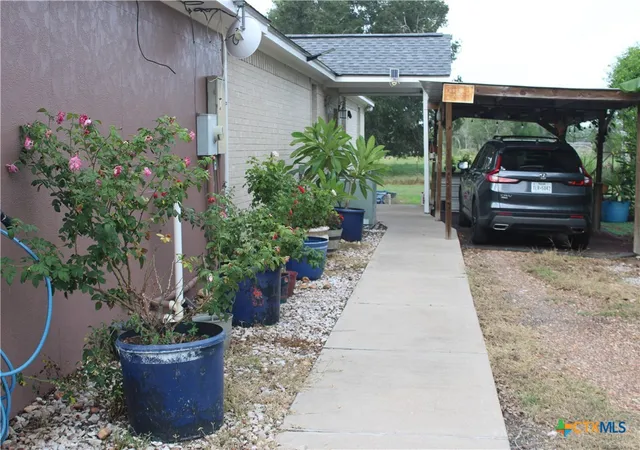 Photo 4 of Single family home for sale at 9629 US Hwy 59n, Fannin, TX 77960 | MLS# 619795 | Listing updated on 2026-08-29