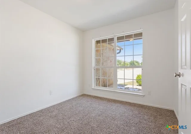 Photo 3 of Single family home for sale at 5110 Allegany Dr, Killeen, TX 76549 | MLS# 618884 | Listing updated on 2026-09-15