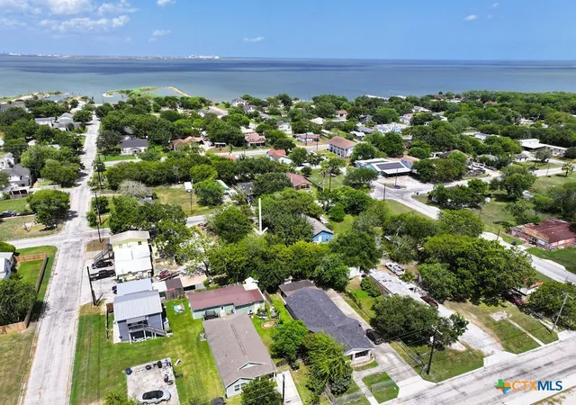 Photo 4 of Sale Pending at 509 S Ann St, Port Lavaca, TX 77979 | MLS# 620877 | Listing updated on 2026-08-27