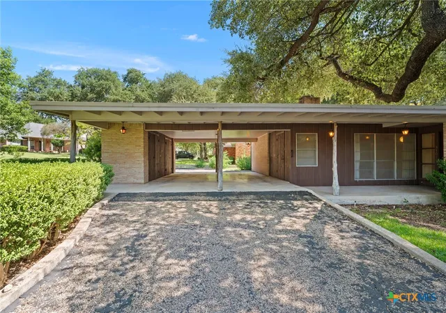 Photo 2 of Single family home for sale at 3101 El Camino Dr, Temple, TX 76502 | MLS# 620674 | Listing updated on 2026-08-31
