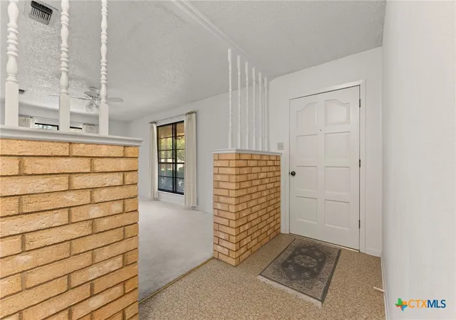 Photo 4 of Single family home for sale at 303 E 20th Avenue, Belton, TX 76513 | MLS# 621118 | Listing updated on 2026-09-10