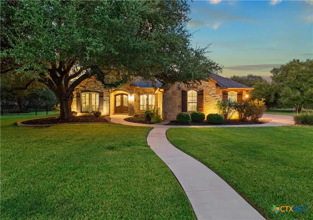 Photo 2 of Single family home for sale at 3041 Rolling Meadow Dr, Salado, TX 76571 | MLS# 621172 | Listing updated on 2026-08-27