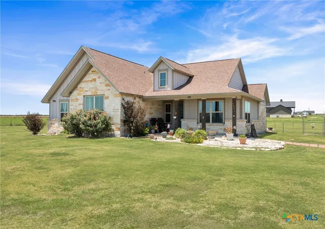 Single family home for sale at 4846 County Rd 327, Granger, TX 76530 | MLS# 621260