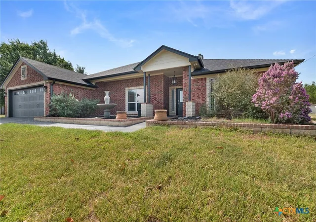 Photo 2 of Single family home for sale at 374 County Rd 3371, Kempner, TX 76539 | MLS# 621268 | Listing updated on 2026-08-19