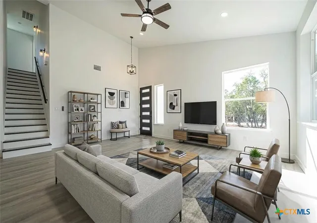 Photo 1 of Single family home for sale at 4 Huisache Ln, Wimberley, TX 78676 | MLS# 621241 | Listing updated on 2026-09-25