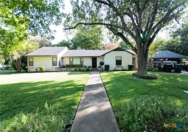 Photo 2 of Single family home for sale at 319 King Cir, Temple, TX 76501 | MLS# 621186 | Listing updated on 2026-08-22
