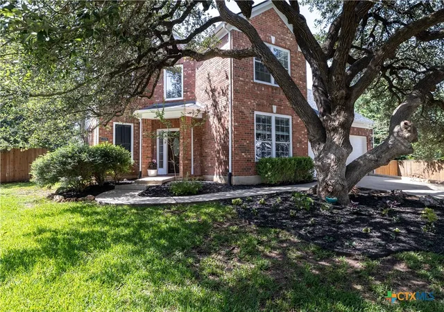 Photo 1 of Single family home for sale at 229 Bending Oak, New Braunfels, TX 78132 | MLS# 620791 | Listing updated on 2026-08-21