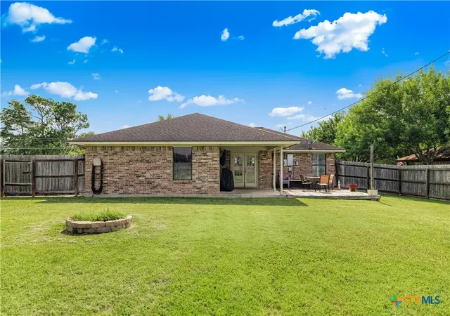 Photo 3 of Single family home for sale at 607 Dove, Victoria, TX 77905 | MLS# 617635 | Listing updated on 2026-09-02