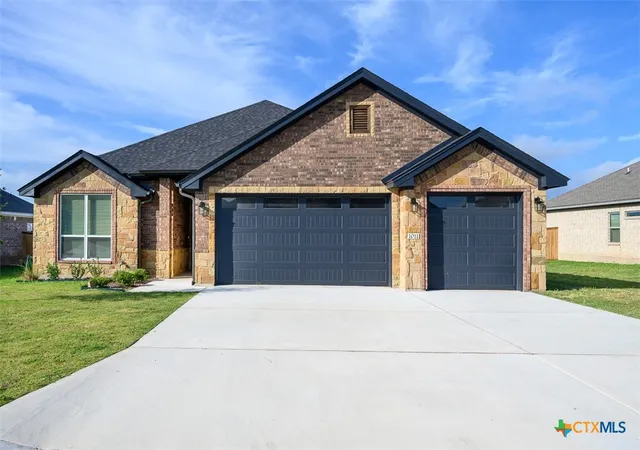 Photo 2 of Townhouse for sale at 1011 Winchester Dr, Nolanville, TX 76559 | MLS# 615466 | Listing updated on 2026-09-04