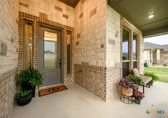 Photo 2 of Single family home for sale at 1015 Winchester Dr, Nolanville, TX 76559 | MLS# 611520 | Listing updated on 2026-09-04