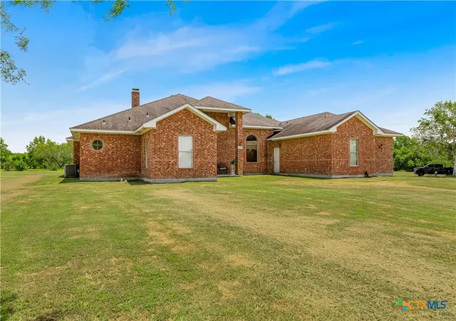 Photo 2 of Single family home for sale at 510 Chaparral Dr, Victoria, TX 77905 | MLS# 621214 | Listing updated on 2026-08-20