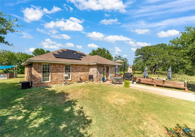 Photo 2 of Single family home for sale at 250 Capps Branch Ln, Salado, TX 76571 | MLS# 621295 | Listing updated on 2026-08-27