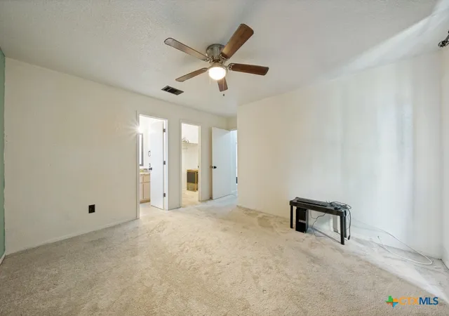 Photo 4 of Single family home for sale at 4500 Fieldcrest Dr, Killeen, TX 76549 | MLS# 621365 | Listing updated on 2026-08-04