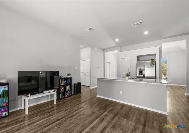 Photo 3 of Single family home for sale at 706 Hobby Rd, Copperas Cove, TX 76522 | MLS# 621359 | Listing updated on 2026-09-29