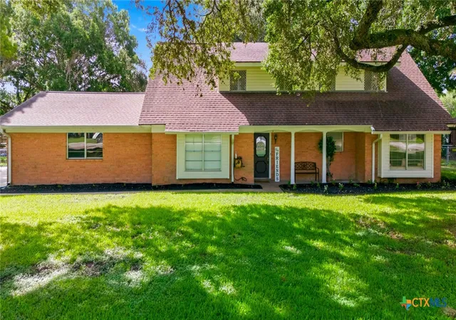 Photo 1 of Single family home for sale at 205 Yucca Dr, Victoria, TX 77904 | MLS# 621204 | Listing updated on 2026-09-08