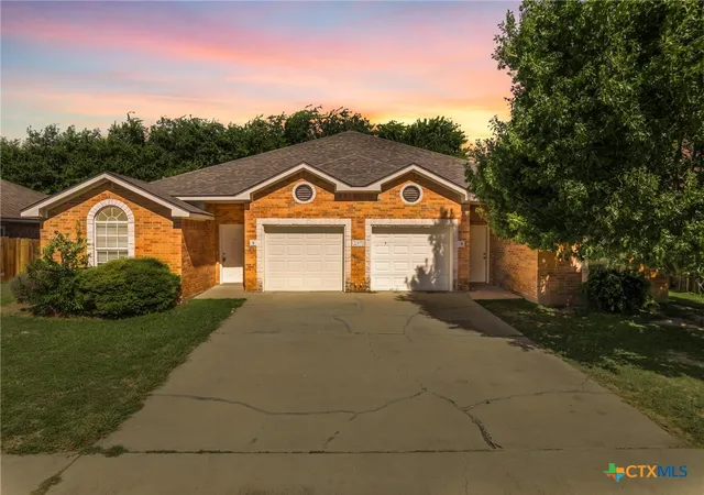 Photo 1 of Multi family home for sale at 4201 Cambridge Dr, Killeen, TX 76549 | MLS# 621409 | Listing updated on 2026-08-03