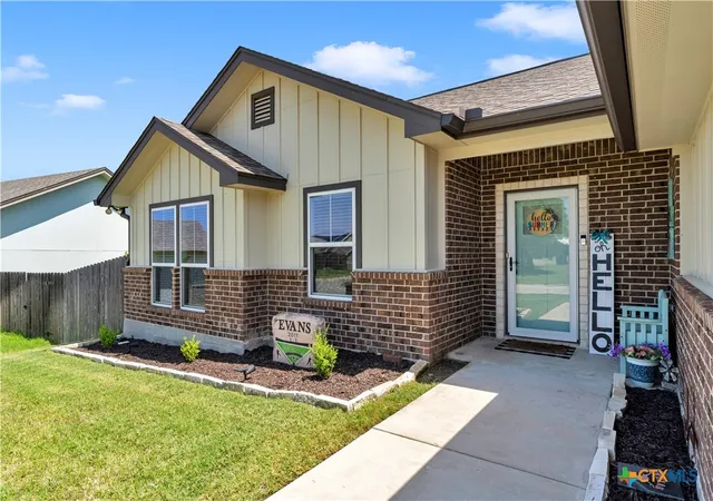 Photo 1 of Single family home for sale at 1106 Limestone Dr, Lampasas, TX 76550 | MLS# 621435 | Listing updated on 2026-08-03