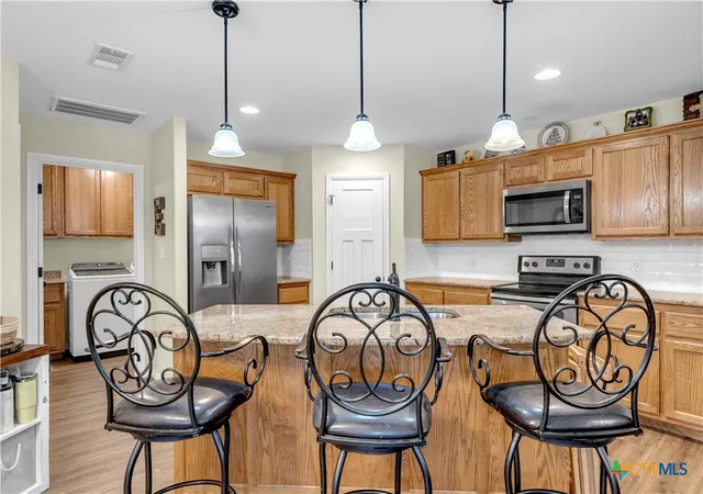 Photo 2 of Single family home for sale at 1106 Limestone Dr, Lampasas, TX 76550 | MLS# 621435 | Listing updated on 2026-08-03