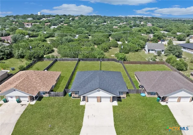 Photo 3 of Sale Pending at 1407 Pima Trl, Harker Heights, TX 76548 | MLS# 621448 | Listing updated on 2026-08-28