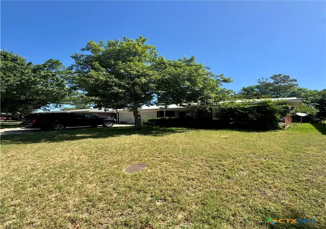 Photo 2 of Single family home for sale at 3118 Glenwood Dr, Temple, TX 76502 | MLS# 621401 | Listing updated on 2026-10-02