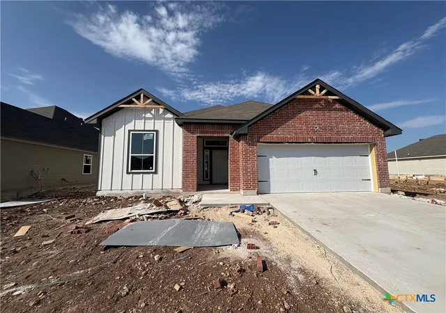 Photo 2 of Single family home for sale at 1090 Ringo Rd, Belton, TX 76513 | MLS# 621502 | Listing updated on 2026-08-26