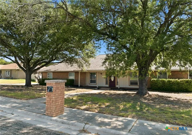 Photo 2 of Single family home for sale at 1505 Hawk Trl, Copperas Cove, TX 76522 | MLS# 621500 | Listing updated on 2026-08-12