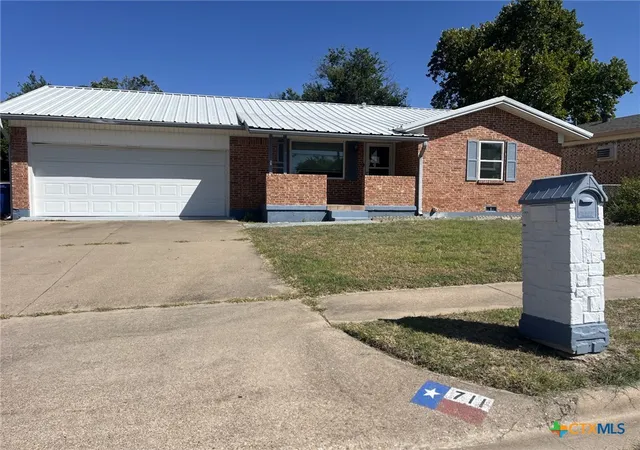 Photo 1 of Single family home for sale at 711 S 25th Street, Copperas Cove, TX 76522 | MLS# 621472 | Listing updated on 2026-08-04