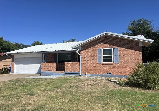 Photo 2 of Single family home for sale at 711 S 25th Street, Copperas Cove, TX 76522 | MLS# 621472 | Listing updated on 2026-08-04