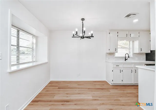 Photo 3 of Single family home for sale at 803 Mclane St, Victoria, TX 77904 | MLS# 621408 | Listing updated on 2026-09-13