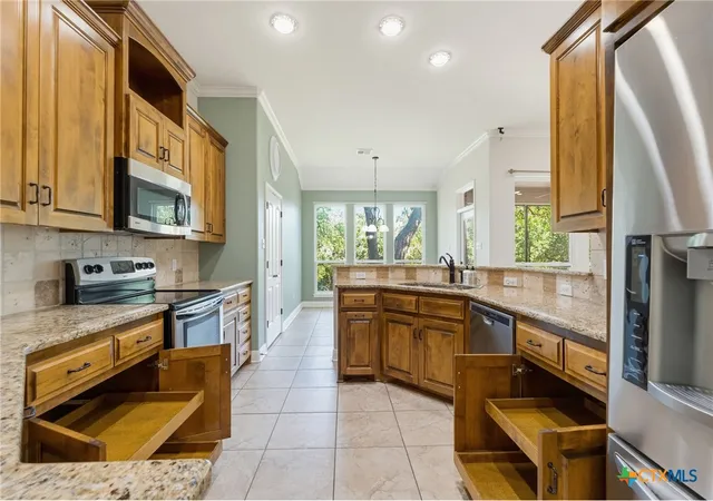 Photo 2 of Single family home for sale at 2702 Amber Forest Trl, Belton, TX 76513 | MLS# 621494 | Listing updated on 2026-09-13