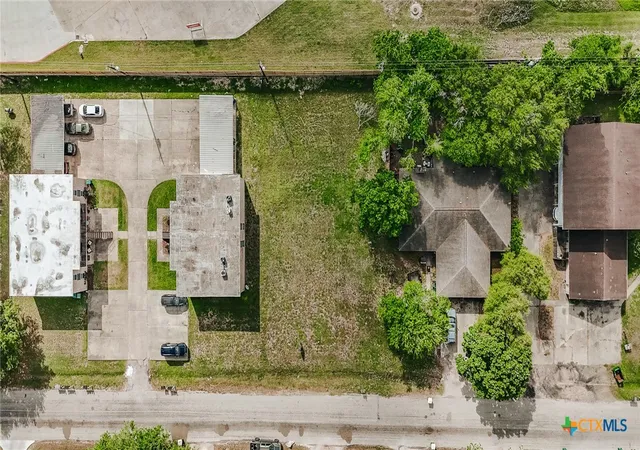 Photo 2 of Land for sale at 902 Simpson Rd, Victoria, TX 77904 | MLS# 621529 | Listing updated on 2026-09-08