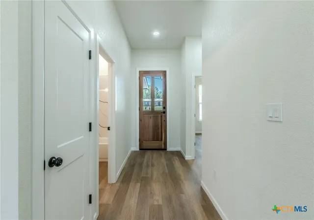 Photo 3 of Single family home for sale at 1307 Saint Louis St, Gatesville, TX 76528 | MLS# 621085 | Listing updated on 2026-08-04