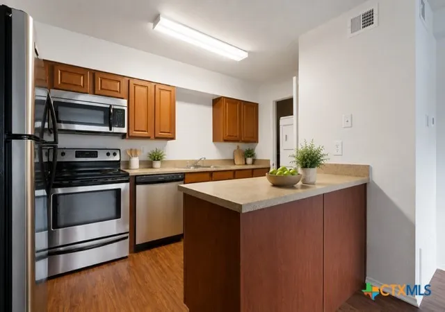 Photo 2 of Condo for sale at 205 Craddock Ave, San Marcos, TX 78666 | MLS# 621540 | Listing updated on 2026-08-20
