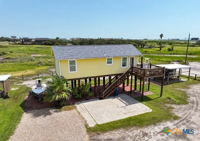 Photo 2 of Single family home for sale at 326 E 10th Street, Rockport, TX 78382 | MLS# 621532 | Listing updated on 2026-08-26