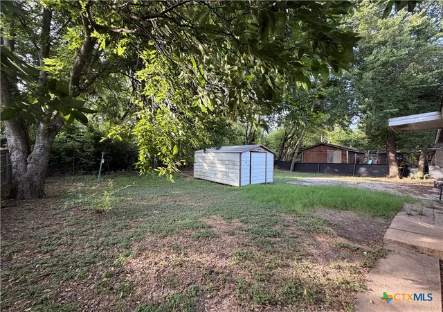 Photo 3 of Single family home for sale at 1012 San Antonio St, Killeen, TX 76541 | MLS# 621387 | Listing updated on 2026-08-30