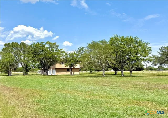 Photo 3 of Sale Pending at 49 Villafranca Rd, Victoria, TX 77904 | MLS# 621606 | Listing updated on 2026-09-28