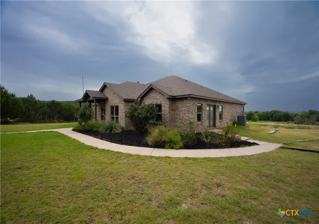 Photo 1 of Sale Pending at 123 Hard Bargain Dr, Gatesville, TX 76528 | MLS# 621593 | Listing updated on 2026-09-01