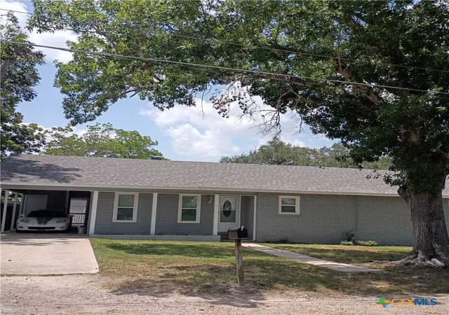 Photo 1 of Single family home for sale at 607 E Hamilton, Cuero, TX 77954 | MLS# 621306 | Listing updated on 2026-08-05