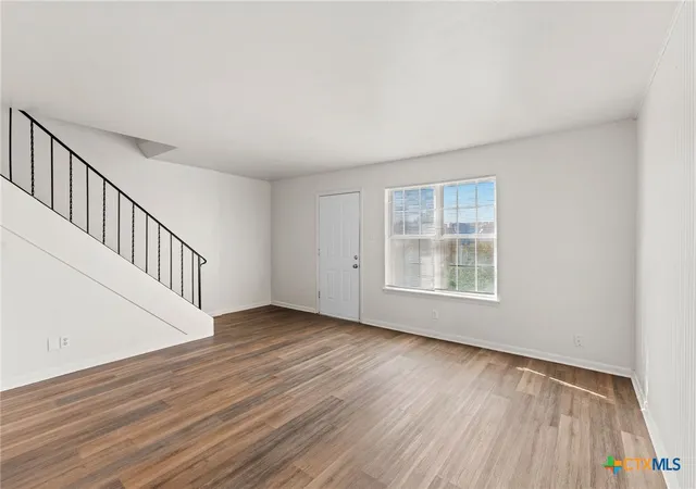 Photo 3 of Townhouse for sale at 218 E Victory Ave, Temple, TX 76501 | MLS# 621493 | Listing updated on 2026-08-05