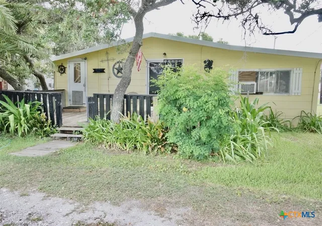 Photo 1 of Land for sale at 706 W Jefferson Ave, Port O Connor, TX 77982 | MLS# 620811 | Listing updated on 2026-08-05