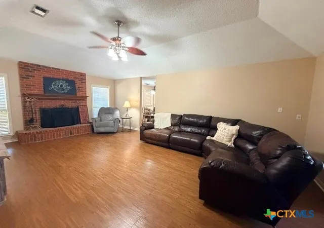 Photo 3 of Single family home for sale at 104 Hamlet Ct, Victoria, TX 77901 | MLS# 620881 | Listing updated on 2026-08-25