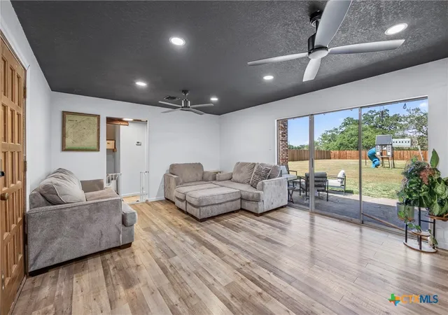 Photo 3 of Single family home for sale at 1304 Walker St, Gonzales, TX 78629 | MLS# 621423 | Listing updated on 2026-08-07