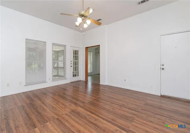 Photo 3 of Single family home for sale at 2406 Cactus Dr, Killeen, TX 76549 | MLS# 621584 | Listing updated on 2026-08-26